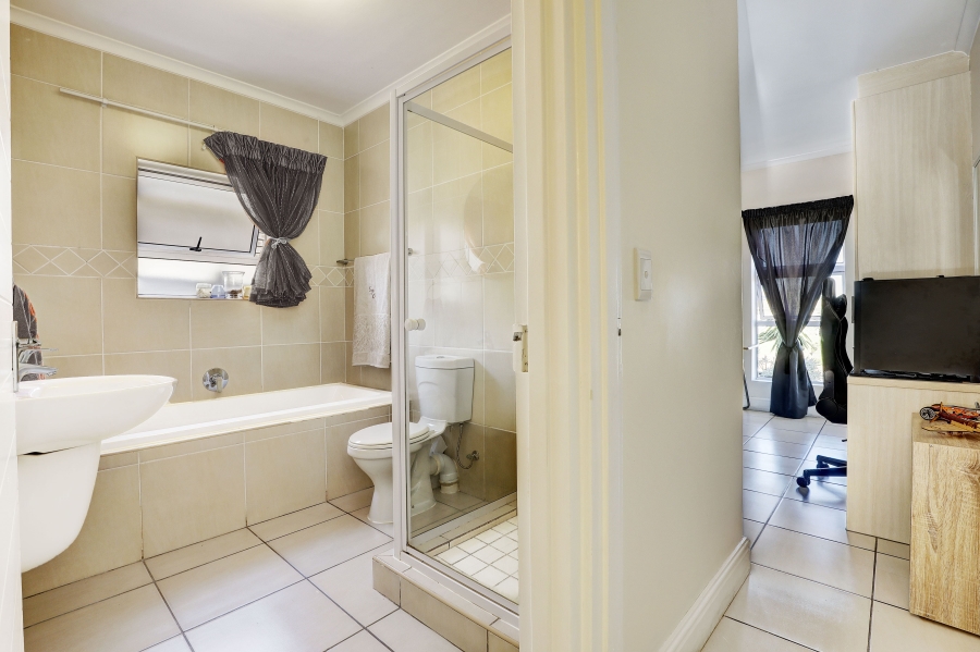 3 Bedroom Property for Sale in Sonkring Western Cape